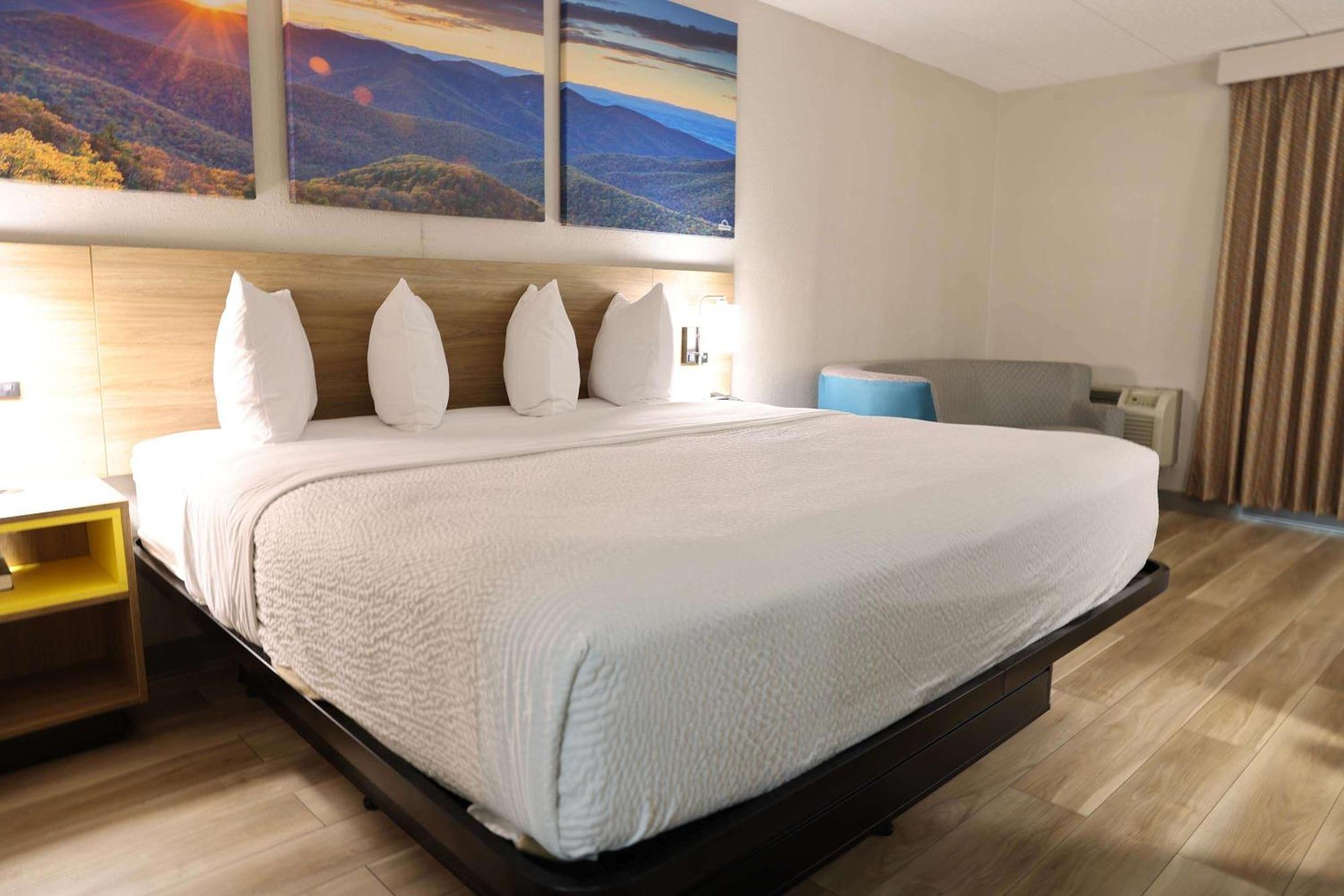 Days Inn By Wyndham Kings Dominion Досуэлл Экстерьер фото